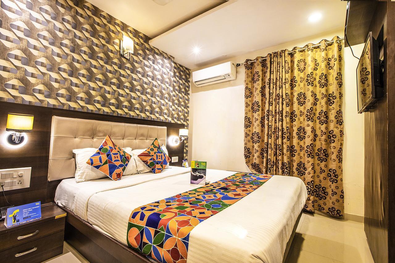 Hygienic Hotel Liberty Plaza มุมไบ ภายนอก รูปภาพ
